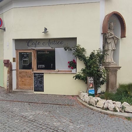 Apartmany Antico Mikulov Buitenkant foto